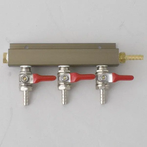 3-Port Lead-Free Co2 Distributor With 1/4" Barb Shut-Offs 1