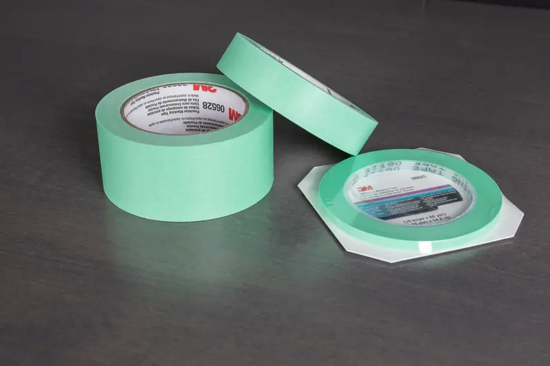 3M Precision Masking Tape – Low-Tack, Clean-Removal Painter’S Tape 1