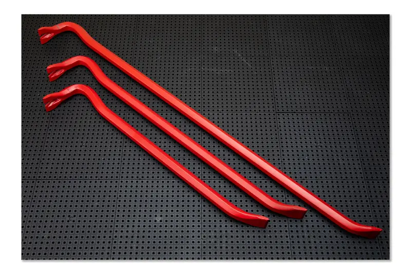 Obsessed Garage Heavy-Duty Crowbar Tool 1